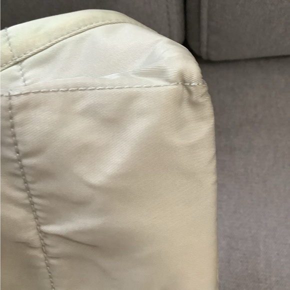 Authentic PRADA nylon tote bag 🌷🌷🌷 - Picture 14 of 16